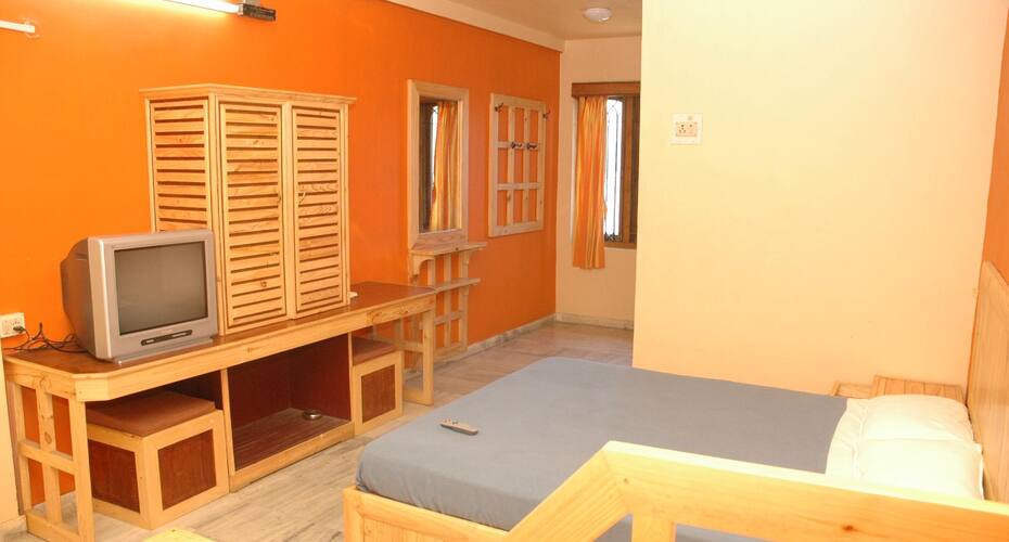 Green Hill Hotel P.Ltd, Valparai 3
